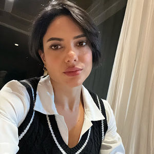 Meet your Posher, Ana belen